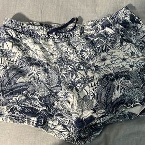 Blue and white patterned shorts!